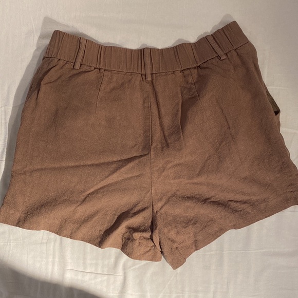 Shorts - Picture 2 of 2